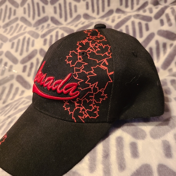 Canada Ball Cap - Picture 3 of 6